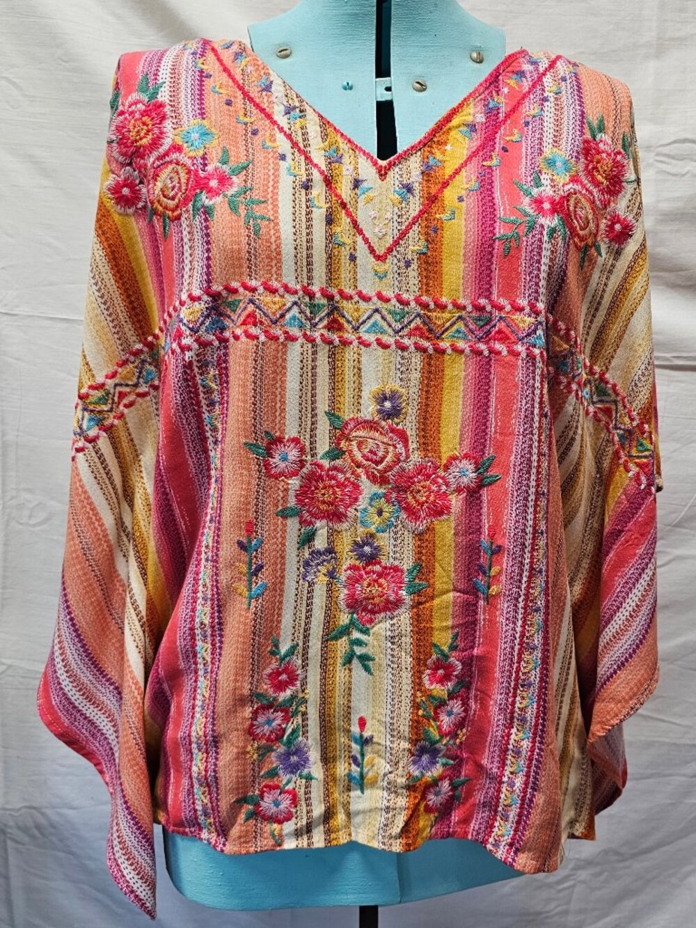 🌸 Boho Embroidered Woven Tunic Top 🌸 by Savanna Jane